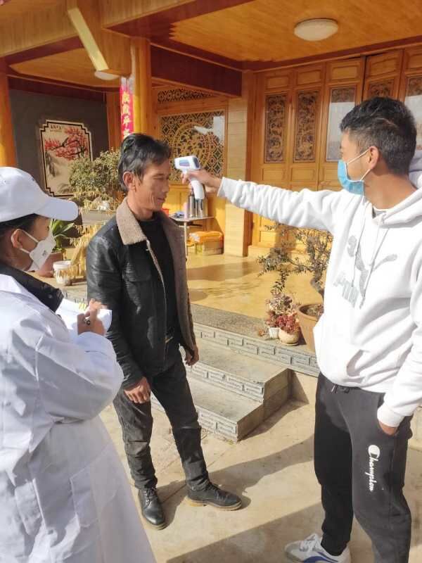贺梦凡在丽江市古城区、永胜县参加疫情防控工作 第 2 张 贺梦凡在丽江市古城区、永胜县参加疫情防控工作 第 2 张
