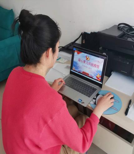 3.23教育学院1.jpg 2020年3月23日 中共云南经济管理学院教育学院小学教育系第二党支部2020年3月“凝心聚力共抗疫情”支部党员大会 第 1 张
