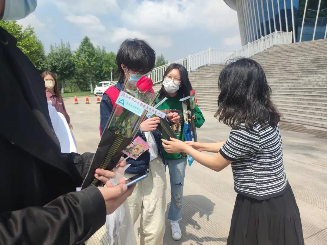 微信图片_20210509205059.jpg