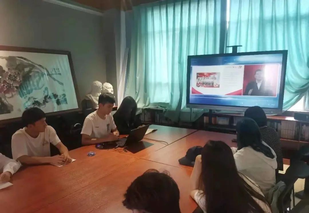 学党史,正青春:艺术与传媒学院学生会上半年工作公示 第 3 张 学党史,正青春:艺术与传媒学院学生会上半年工作公示 第 3 张