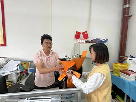 5.jpg 【魅力工程】- 浓情中秋月,礼赞教师情——建筑工程学院祝愿大家双节快乐! 第 5 张