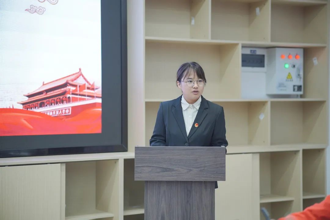 开启新征程|2022-2023学年艺术与传媒学院团委第一次全体例会 第 4 张 开启新征程|2022-2023学年艺术与传媒学院团委第一次全体例会 第 4 张
