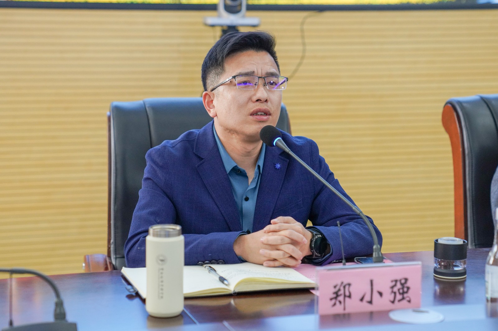 探索宣传新路径! 云南经济管理学院召开网站建设暨宣传工作专题会 第 2 张 探索宣传新路径! 云南经济管理学院召开网站建设暨宣传工作专题会 第 2 张
