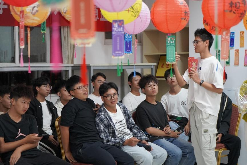【团学活动】智趣中秋,灯谜盛宴 第 11 张 【团学活动】智趣中秋,灯谜盛宴 第 11 张