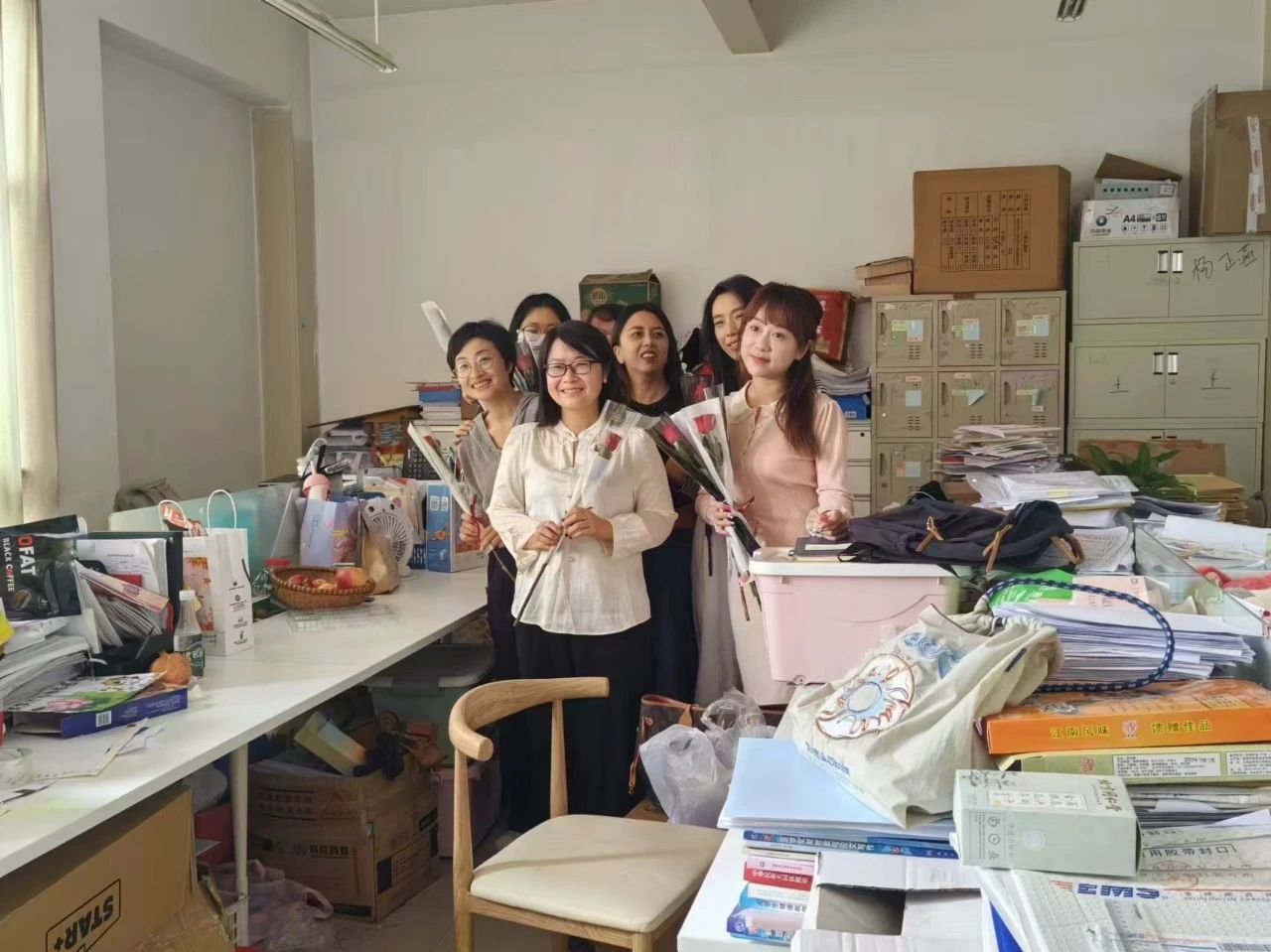 药香四溢满校园，健康同行谢师恩 第 16 张