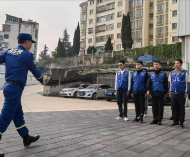 屏幕截图 2025-12-22 192632.png 屏幕截图 2025-12-22 192632.png