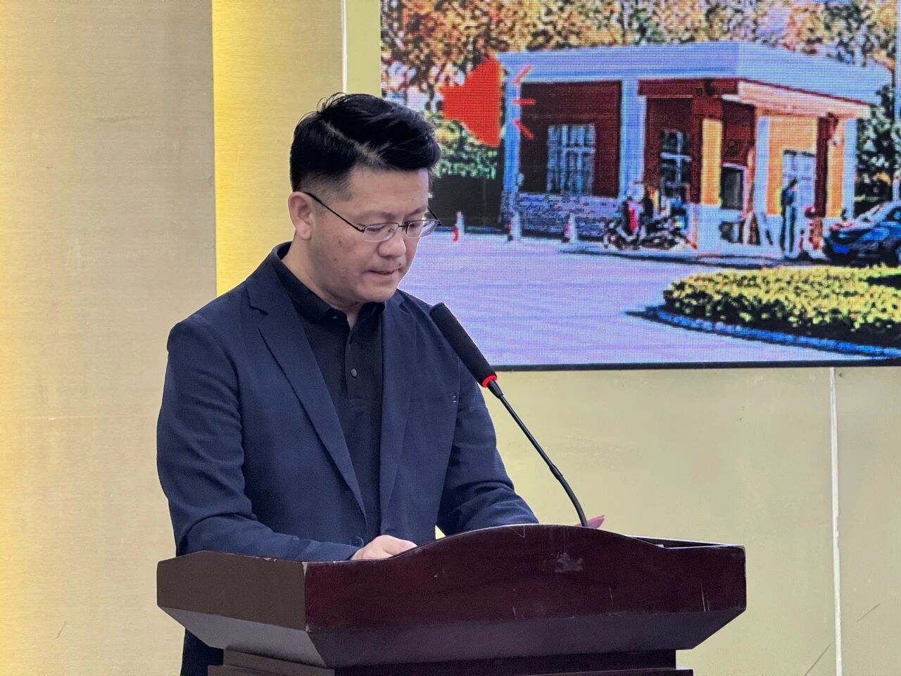 法商融合强基，梦想新程破局！财经商贸学院隆重举行2025级新生开学典礼 第 2 张