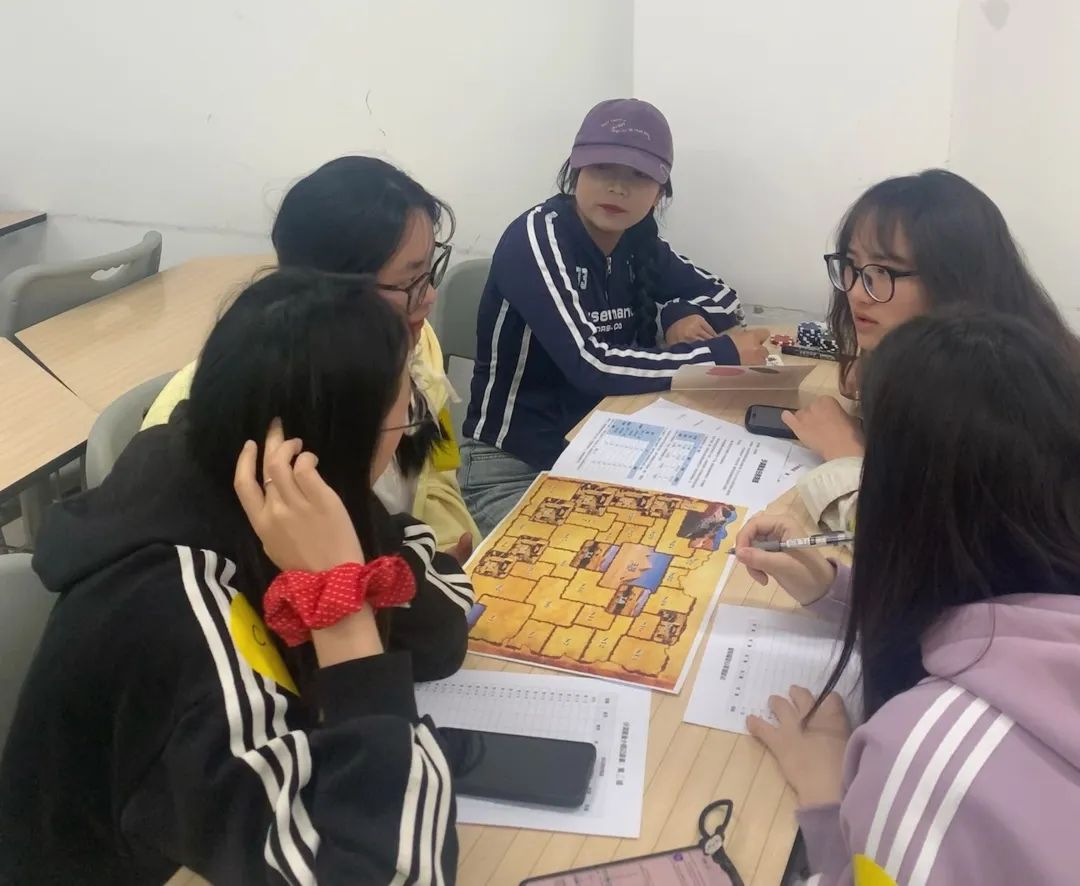 从课本到实战：财金学子沙漠掘金赛狂掀'财富风暴'，这些技能亮了！ 第 4 张