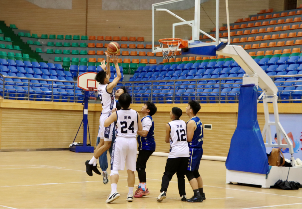 蓄力而发,挺进总决赛终章!医学院勇闯校篮球赛总决赛 第 2 张 蓄力而发,挺进总决赛终章!医学院勇闯校篮球赛总决赛 第 2 张