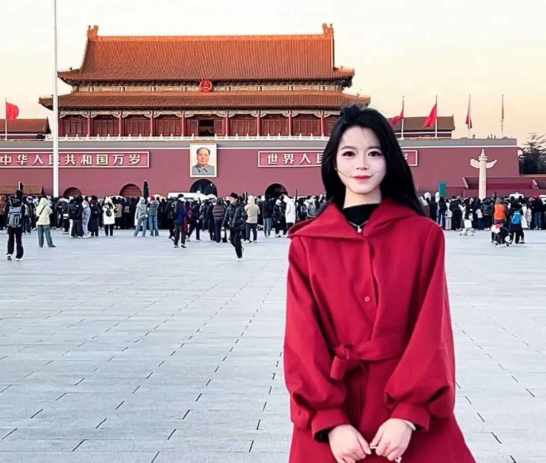 青春榜样说 | 全国两会，财经商贸学院学子在现场！ 第 9 张