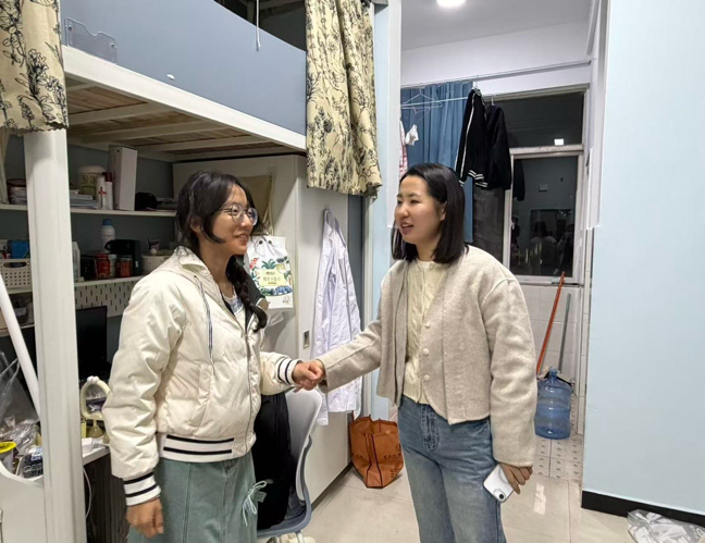 开学查寝暖人心 关怀护航新学期 第 2 张 开学查寝暖人心 关怀护航新学期 第 2 张