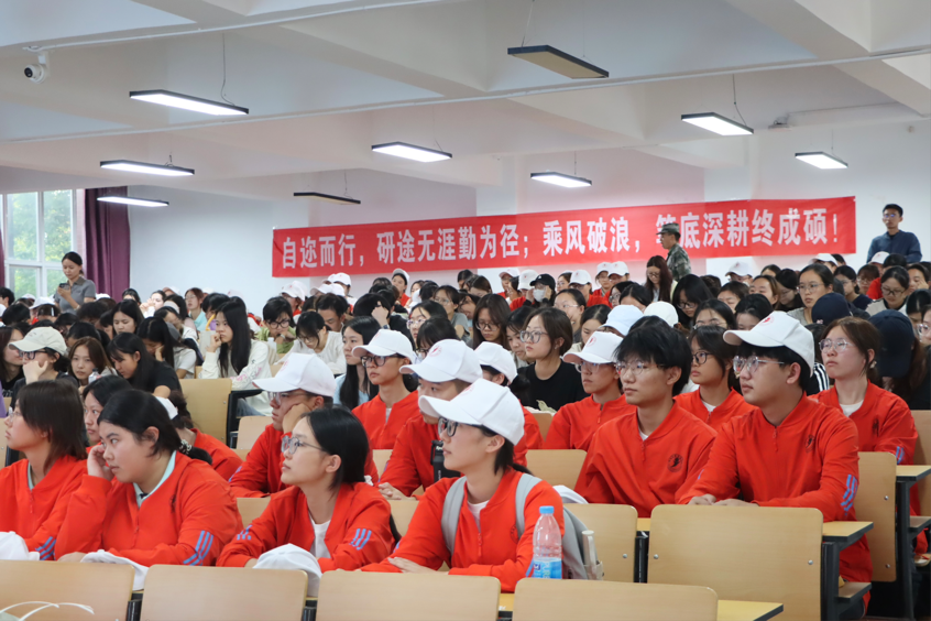 微信图片_2026-10-08_113419_505.png 初识医路,筑梦启航|医学院开展2026级新生入学专业教育 第 6 张
