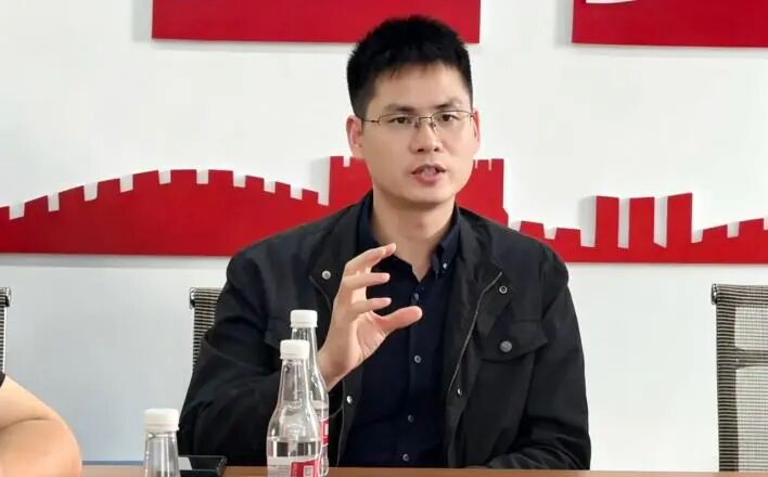 微信图片_2026-10-08_171923_501.jpg 深化校企协同育人 精准对接口腔岗位需求——医学院口腔医学技术专业召开校企合作座谈会 第 6 张